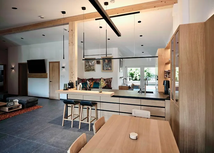 Rottenhoefer Retreat Penthouse
